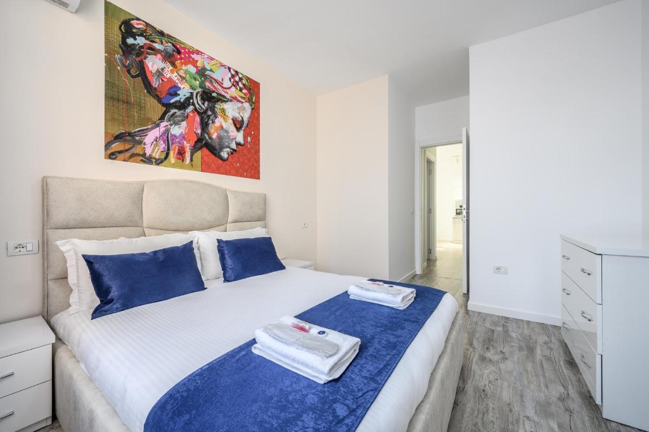 Miku Apartment-Modernly Designed Downtown Tirana Extérieur photo